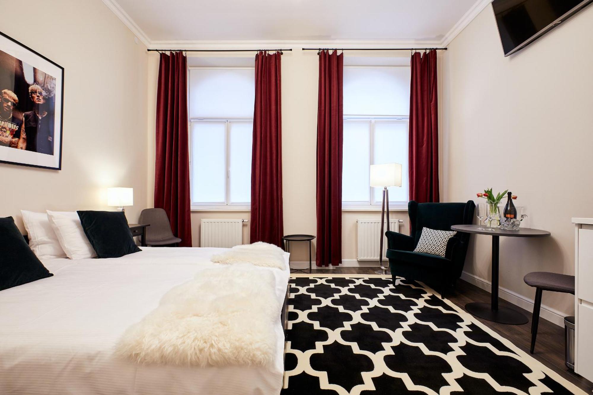 Superior Apartment