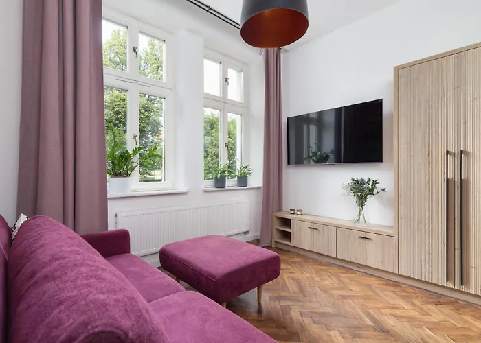 Studio Apartment - Dietla 21 Street